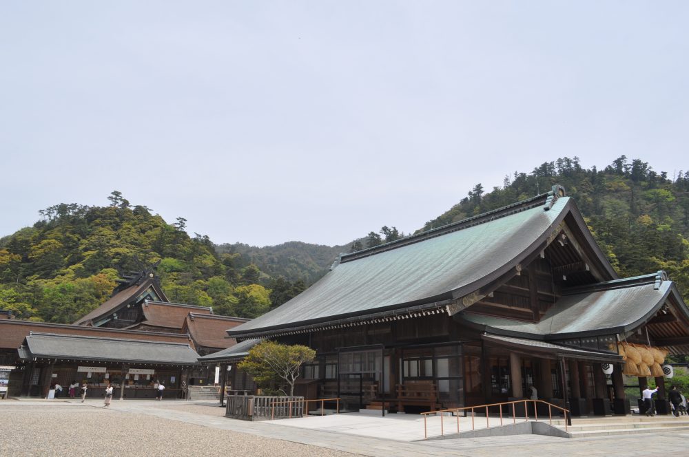 Izumo Taisha Shrine, Izumo Oyashiro